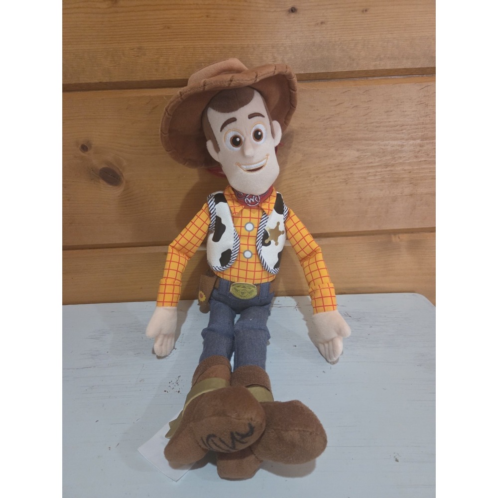 Disney/Pixar Toy Story Woody 17" Plush/Stuffed Cowboy Doll Soft Disney Store F41